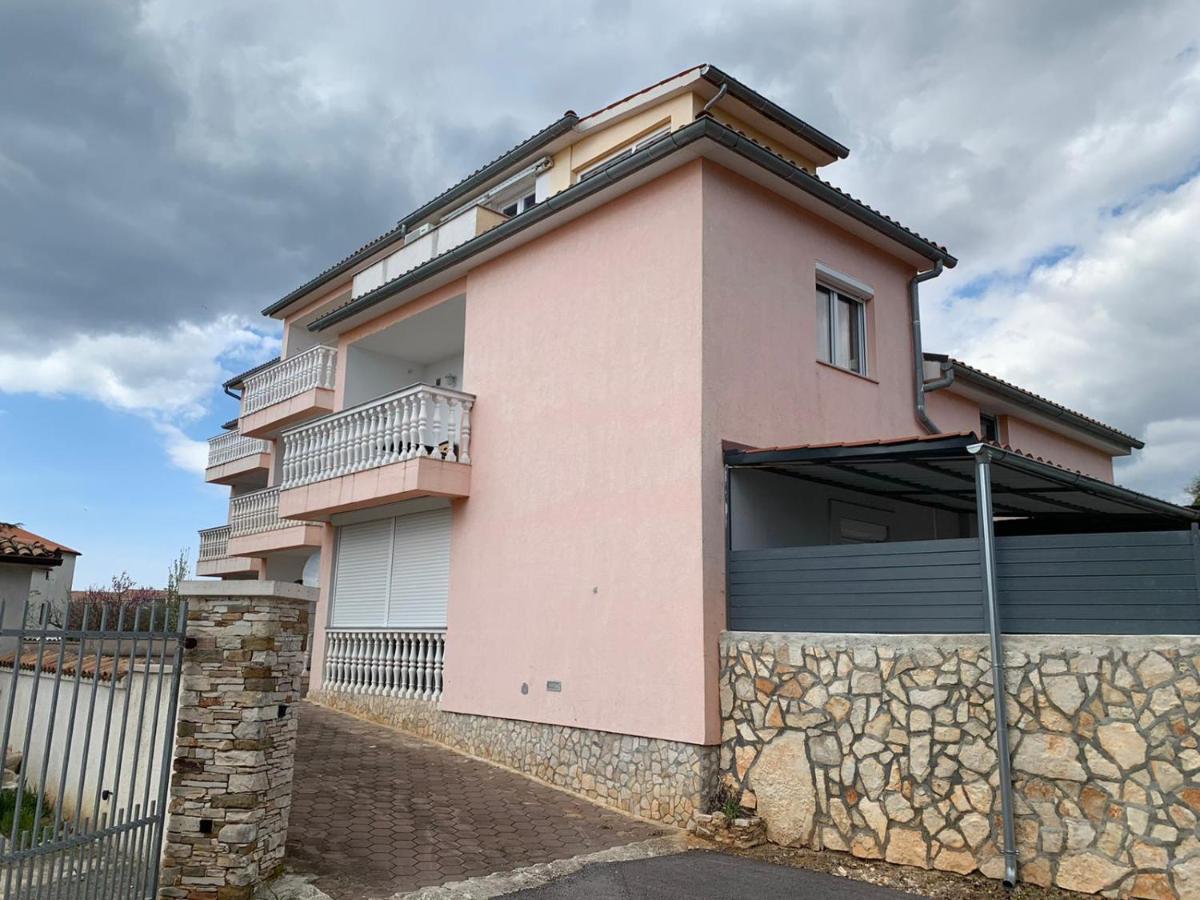 Apartman Dobric Fažana Eksteriør bilde